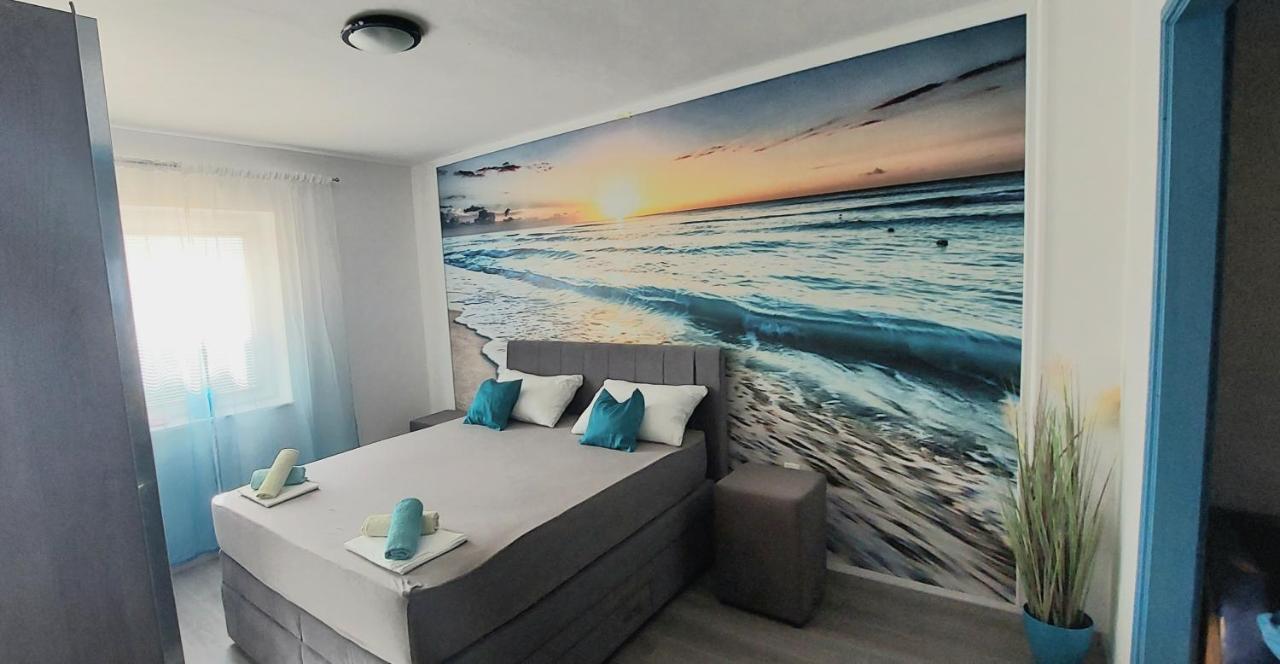 Luna Apartments Baška Voda エクステリア 写真