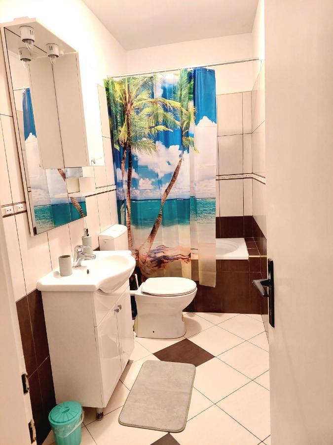 Luna Apartments Baška Voda エクステリア 写真